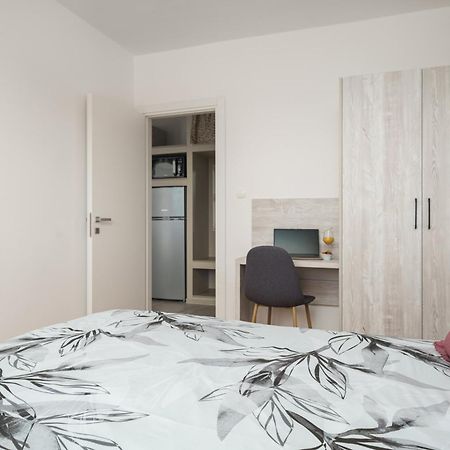 Apartment Remy Vodice Bagian luar foto